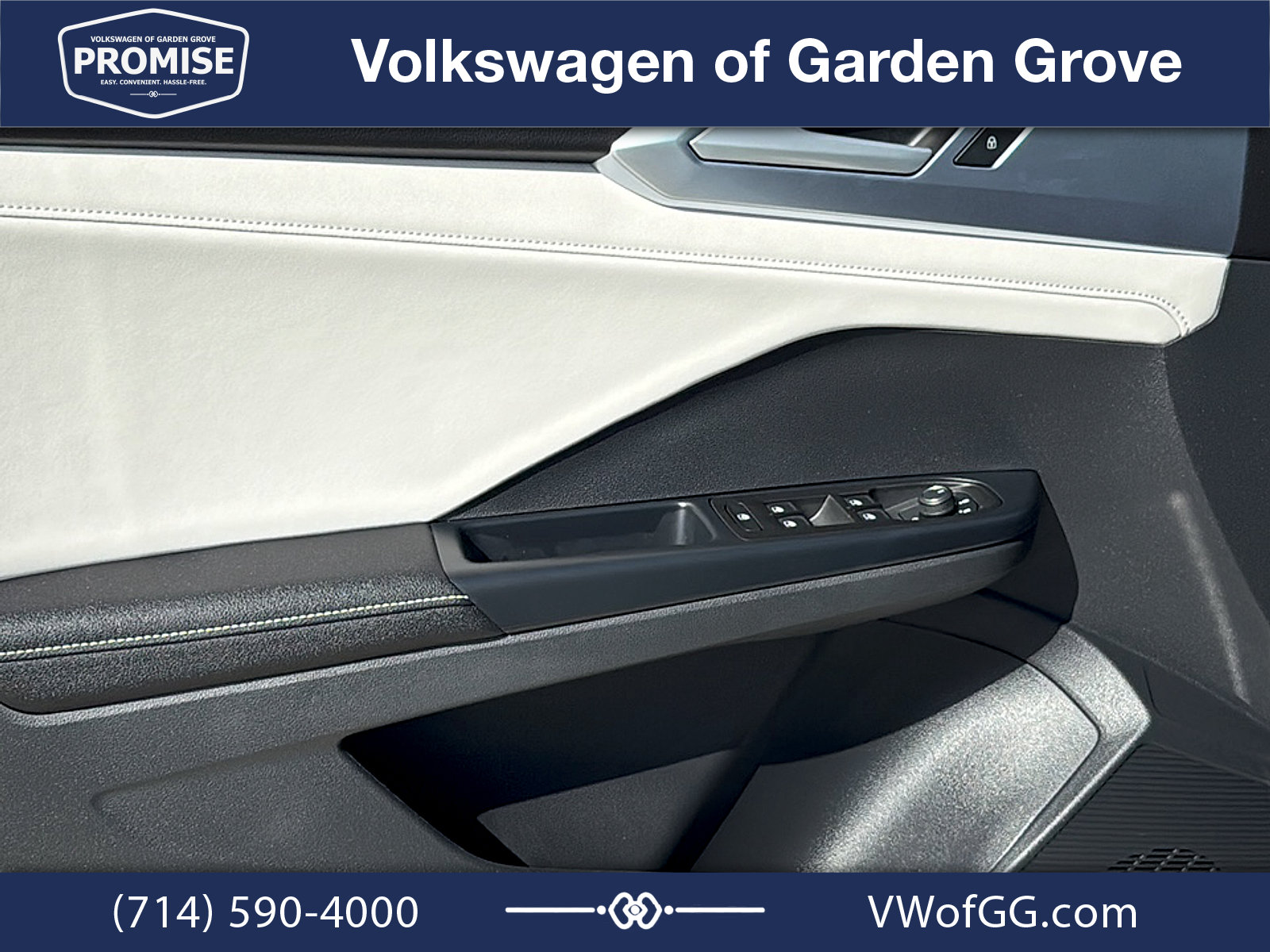 New 2027 Volkswagen Taos SE FWD image 11