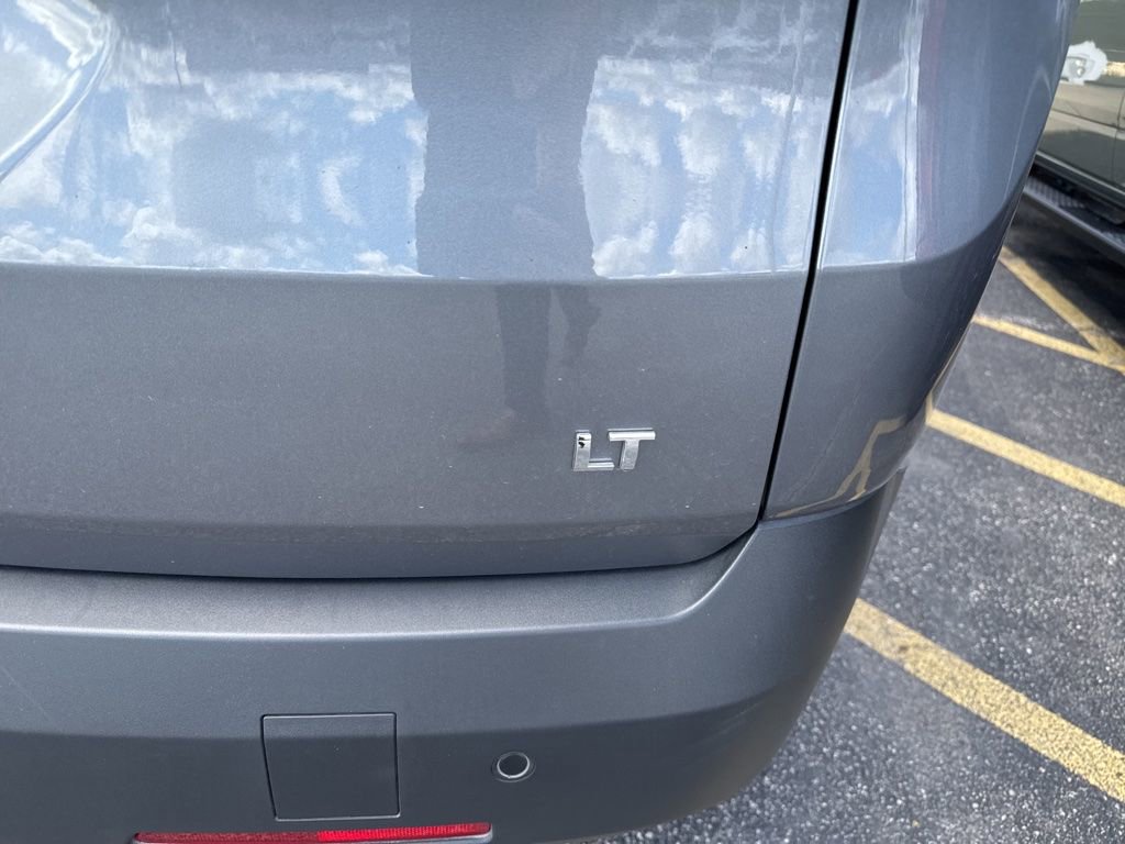 Used 2019 Chevrolet Traverse LT w/ LPO, Floor Liner Package AWD/4WD image 7