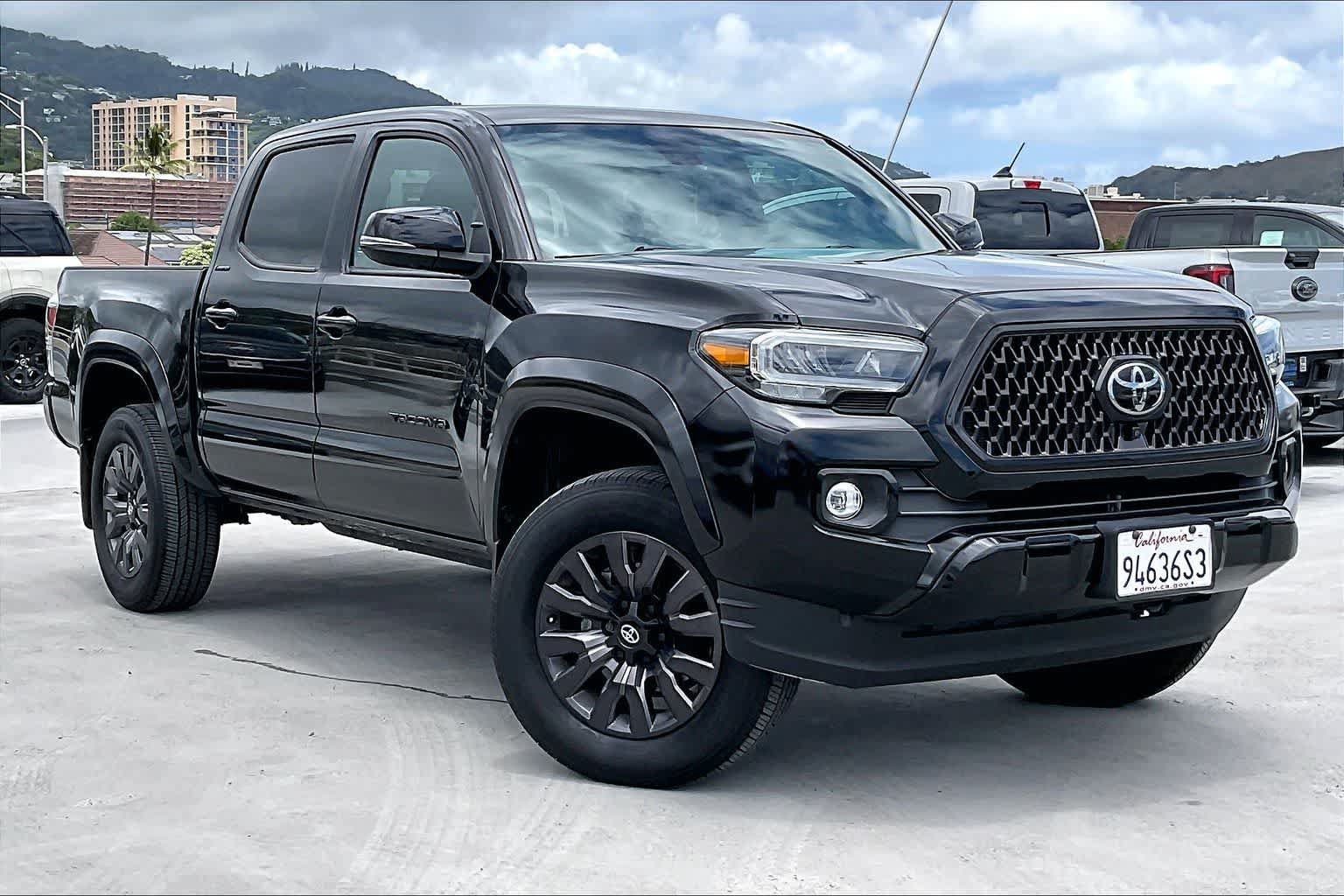 Used 2023 Toyota Tacoma Limited w/ Nightshade Package AWD/4WD image 21