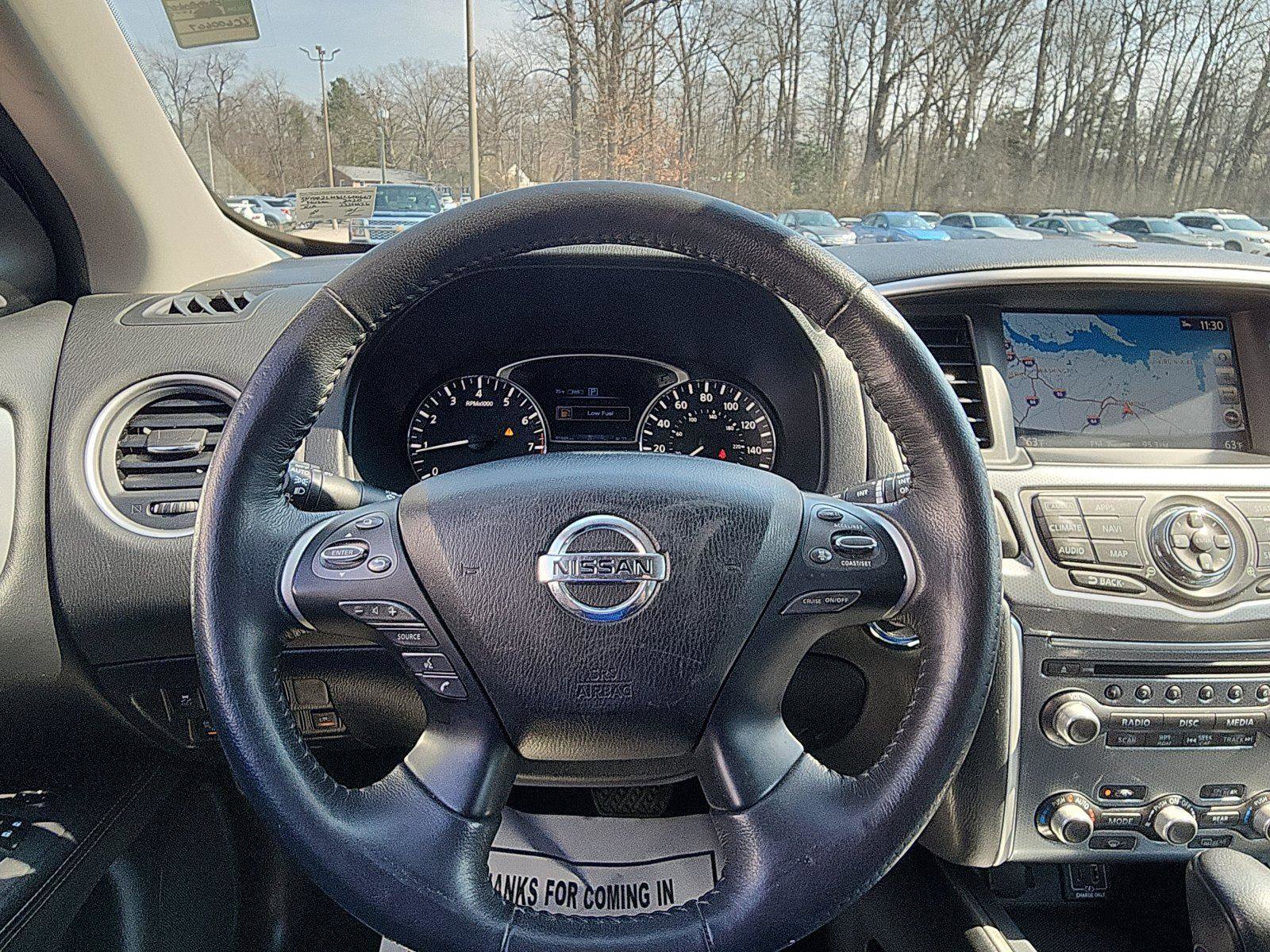 Used 2020 Nissan Pathfinder SL image 15