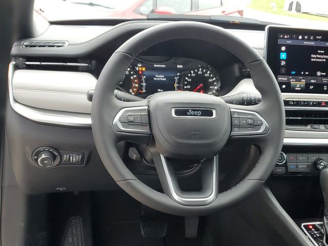 New 2026 Jeep Compass Limited image 7