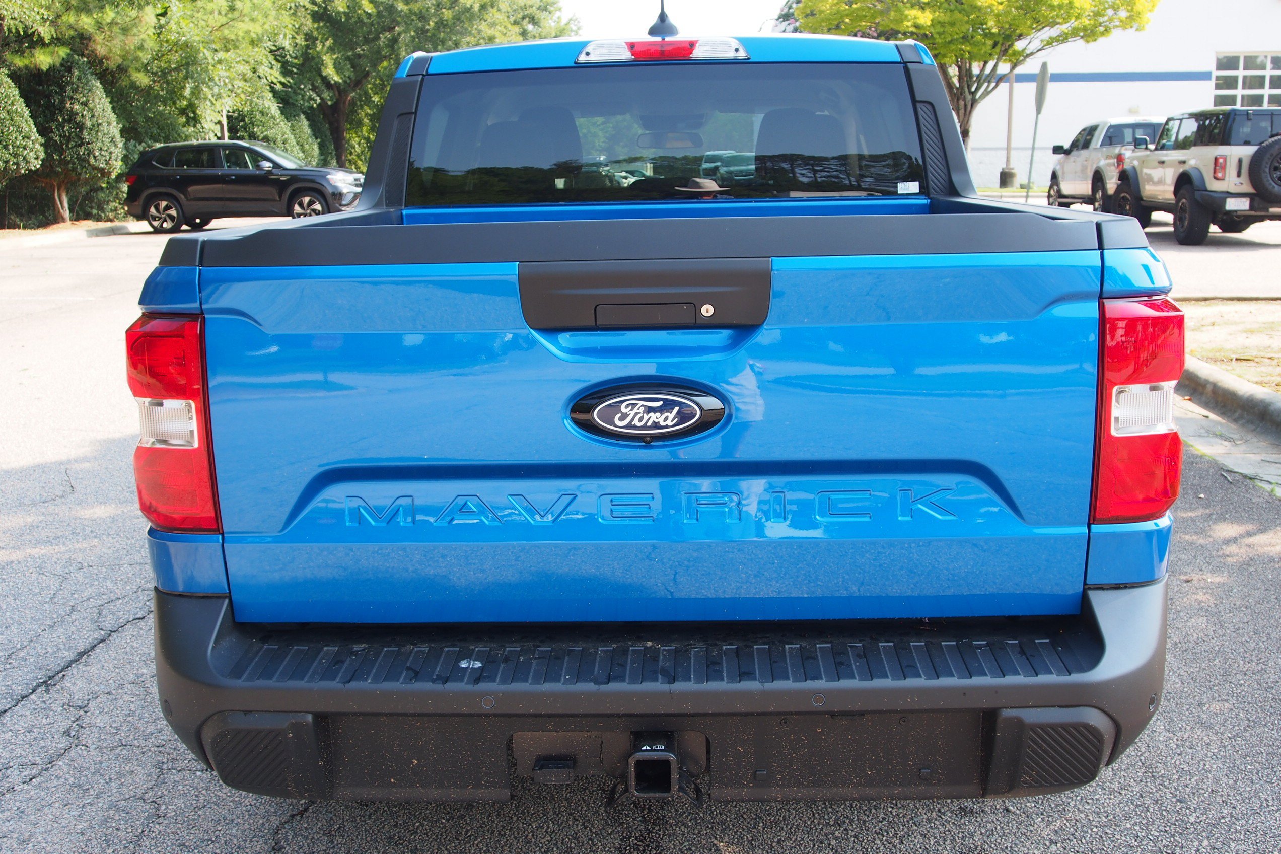 New 2026 Ford Maverick XLT w/ XLT Luxury Package FWD image 6