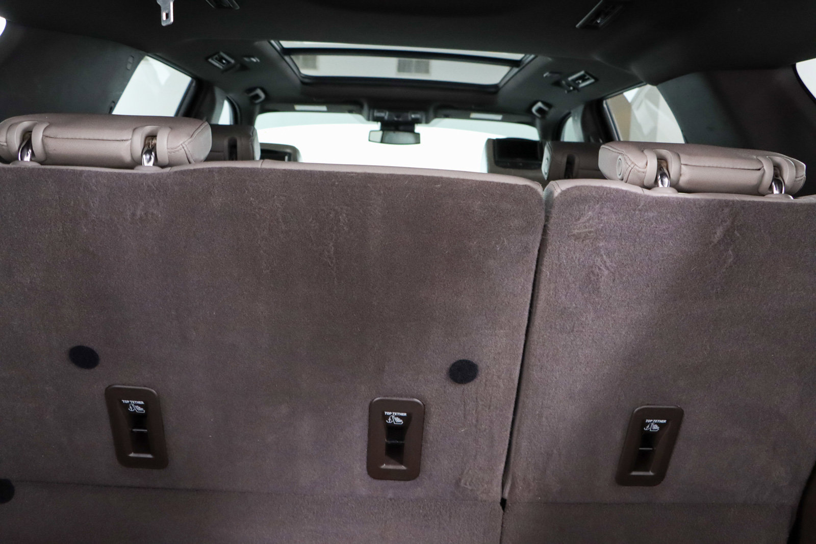 Used 2023 Chevrolet Tahoe Z71 w/ Luxury Package image 35