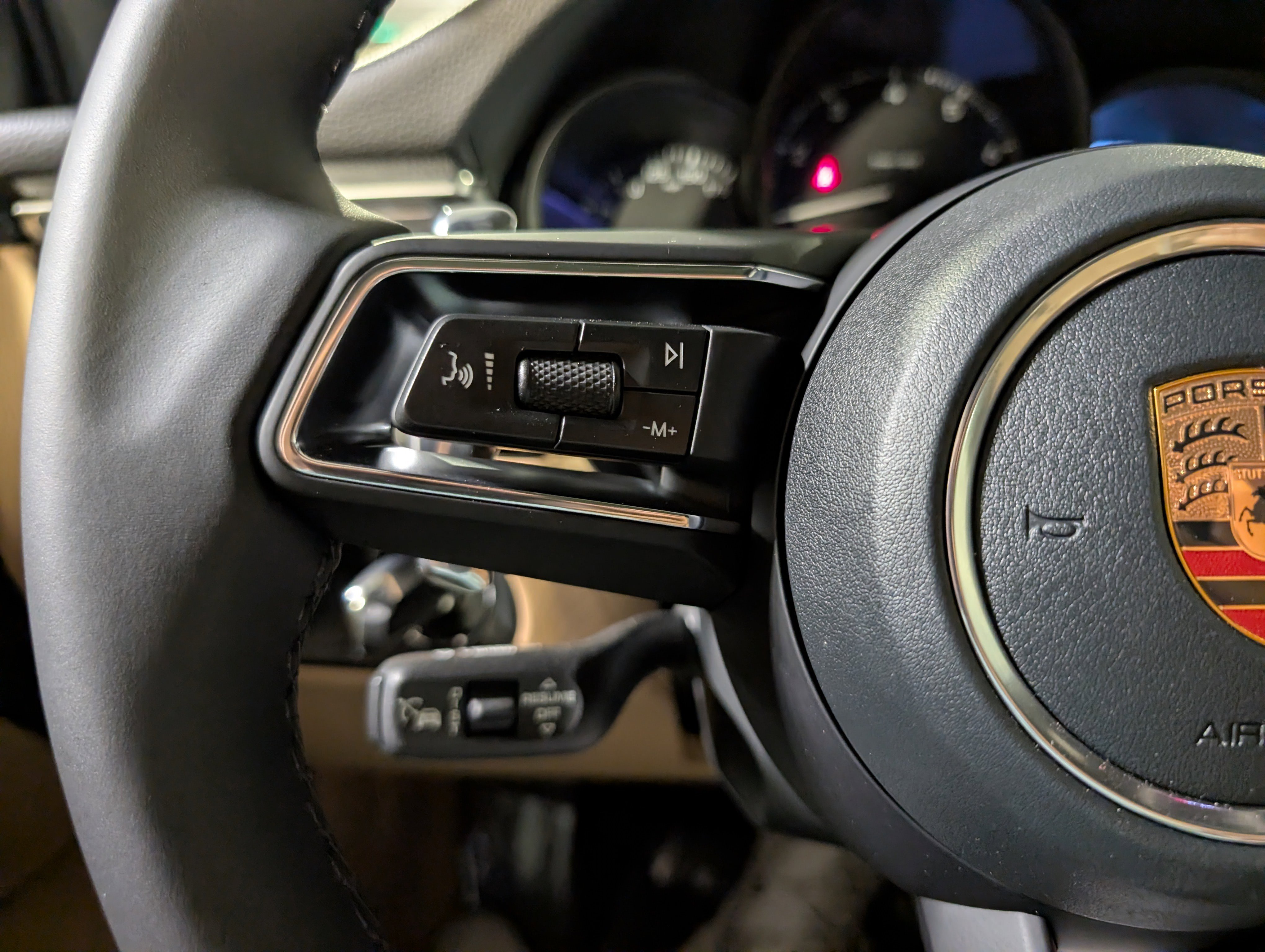 New 2026 Porsche Macan image 27