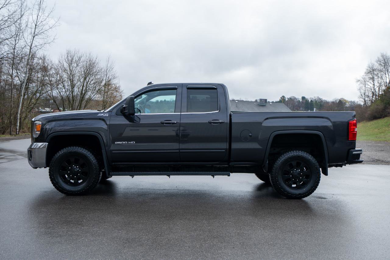Used 2015 GMC Sierra 2500 SLE w/ SLE Preferred Package AWD/4WD image 6