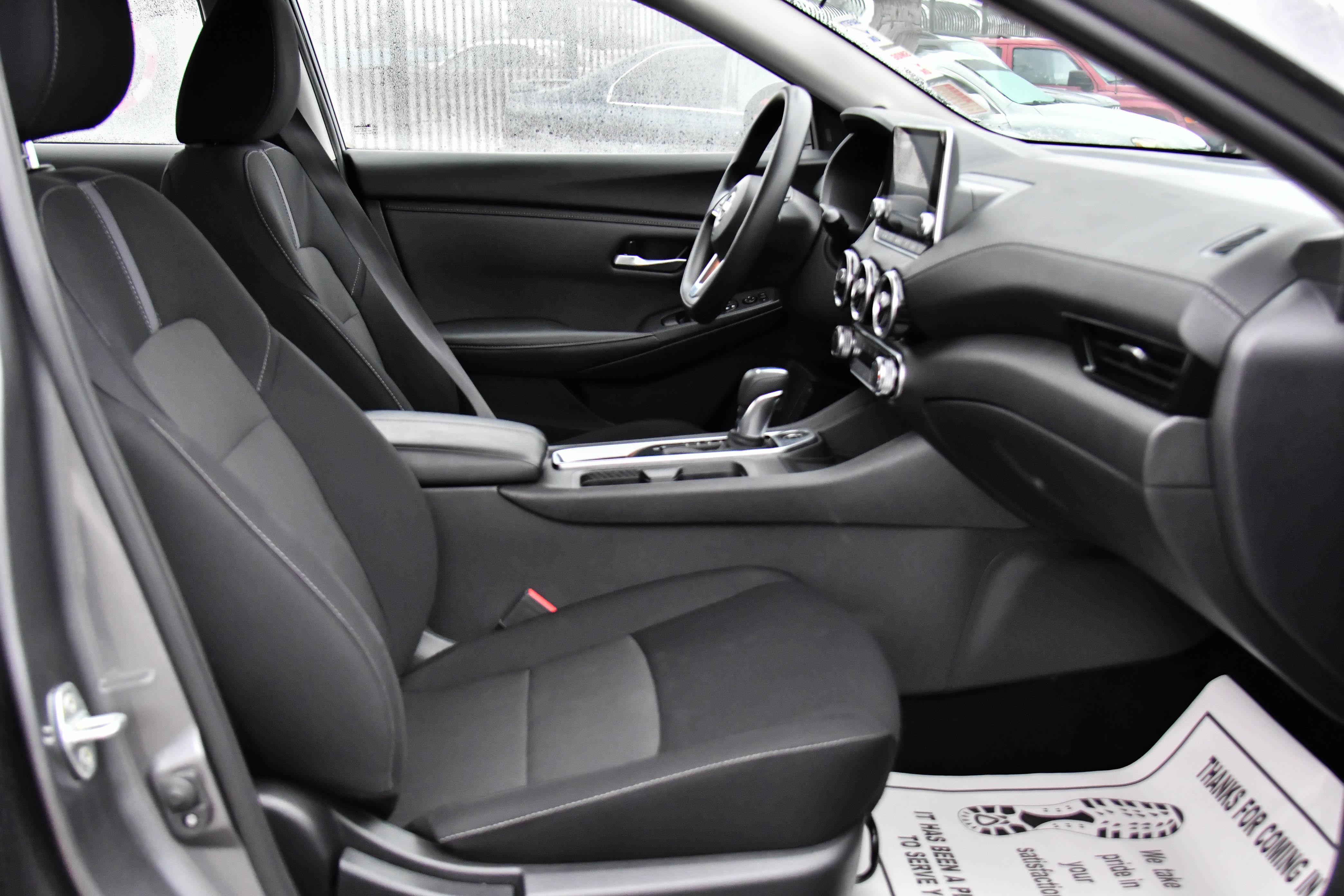 Used 2024 Nissan Sentra SV image 39