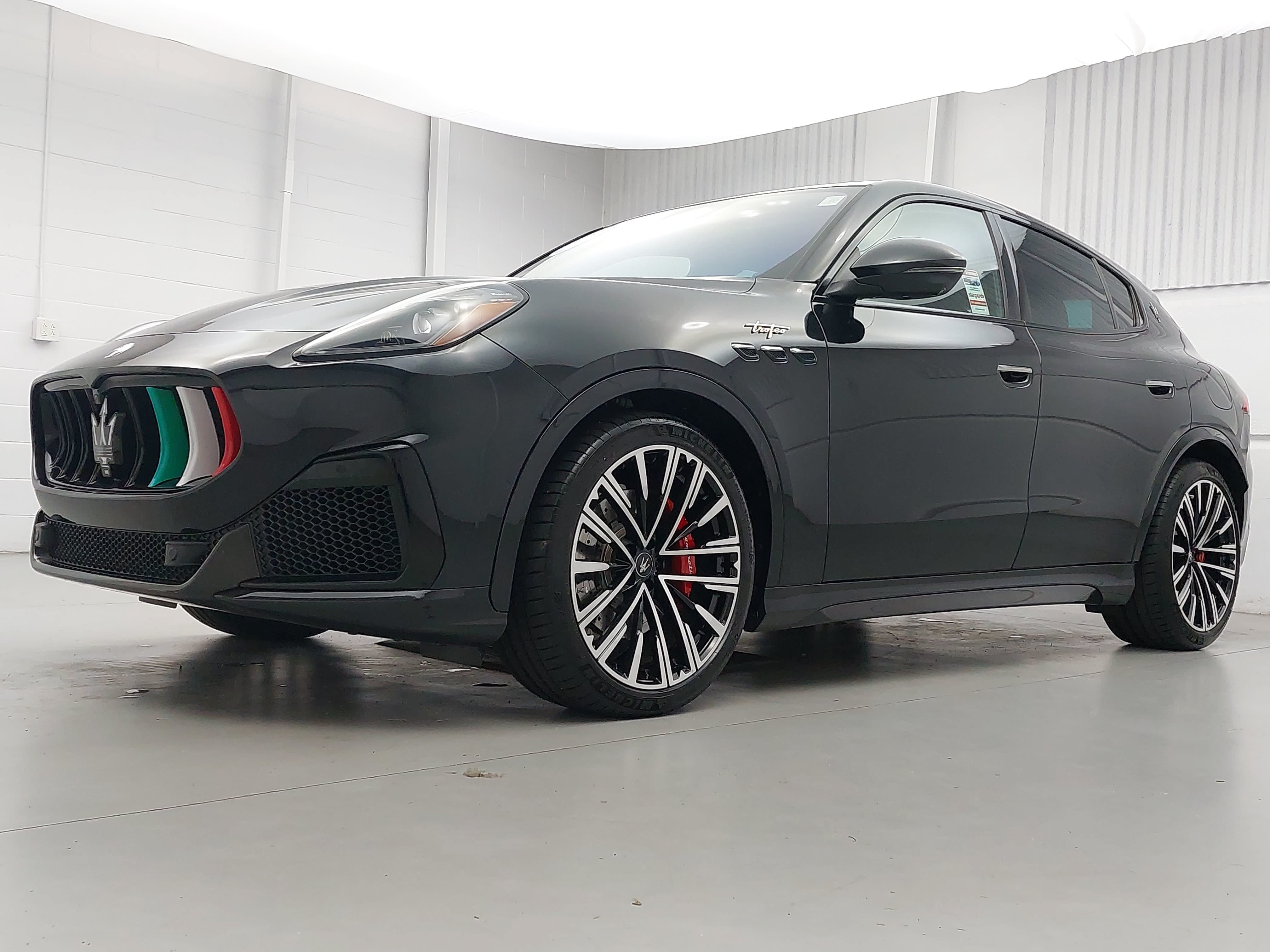 Used 2023 Maserati Grecale Trofeo