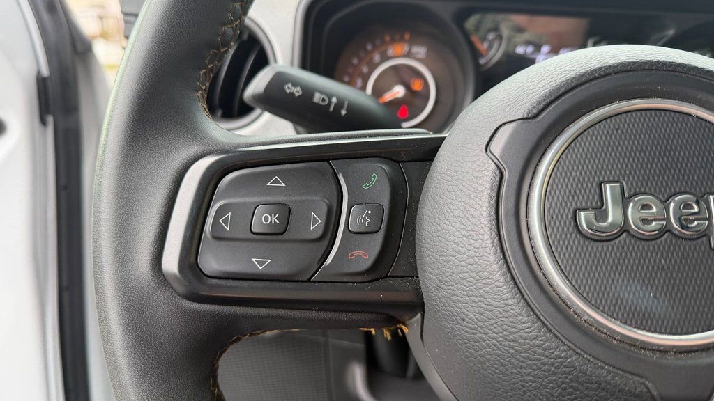 Used 2024 Jeep Wrangler Sport S image 15