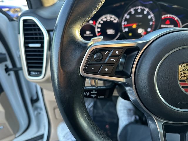 Used 2021 Porsche Cayenne Coupe image 27