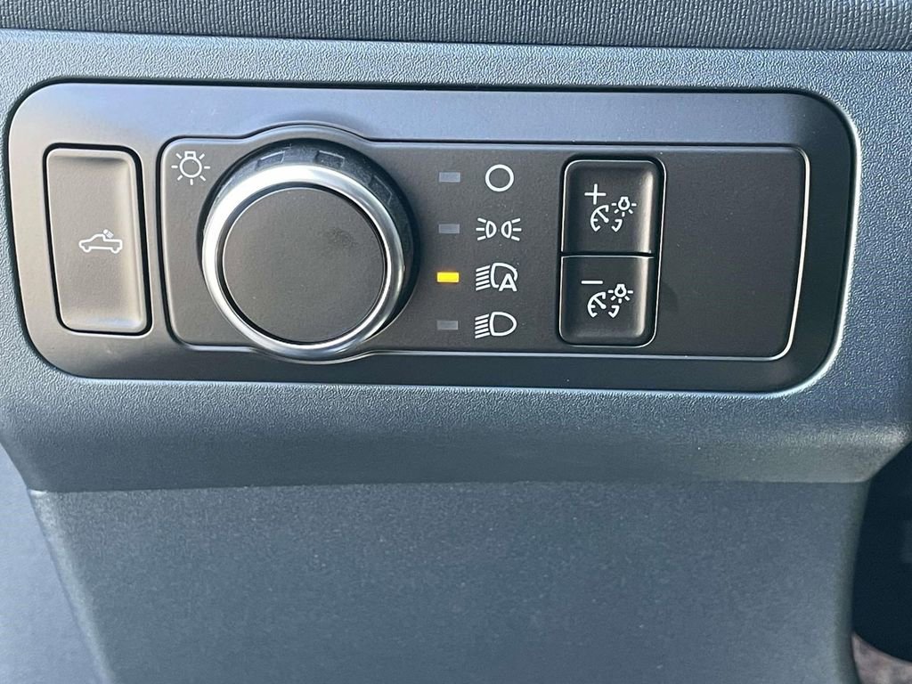 New 2025 Ford Maverick XL w/ Equipment Group 102A image 13