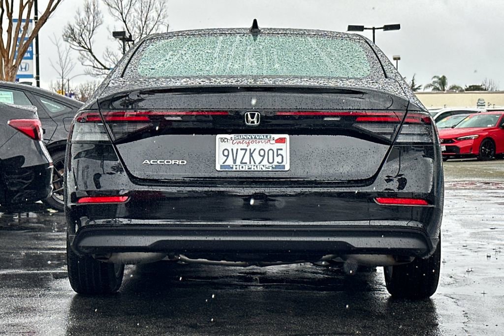 Certified 2025 Honda Accord LX image 4