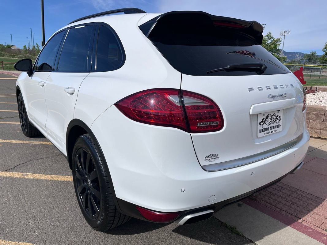 Used 2013 Porsche Cayenne S AWD/4WD image 7