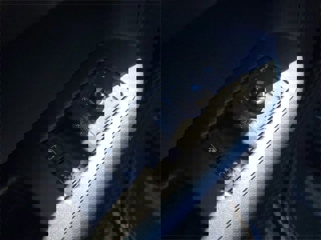 New 2025 Volkswagen ID. Buzz Pro S image 14