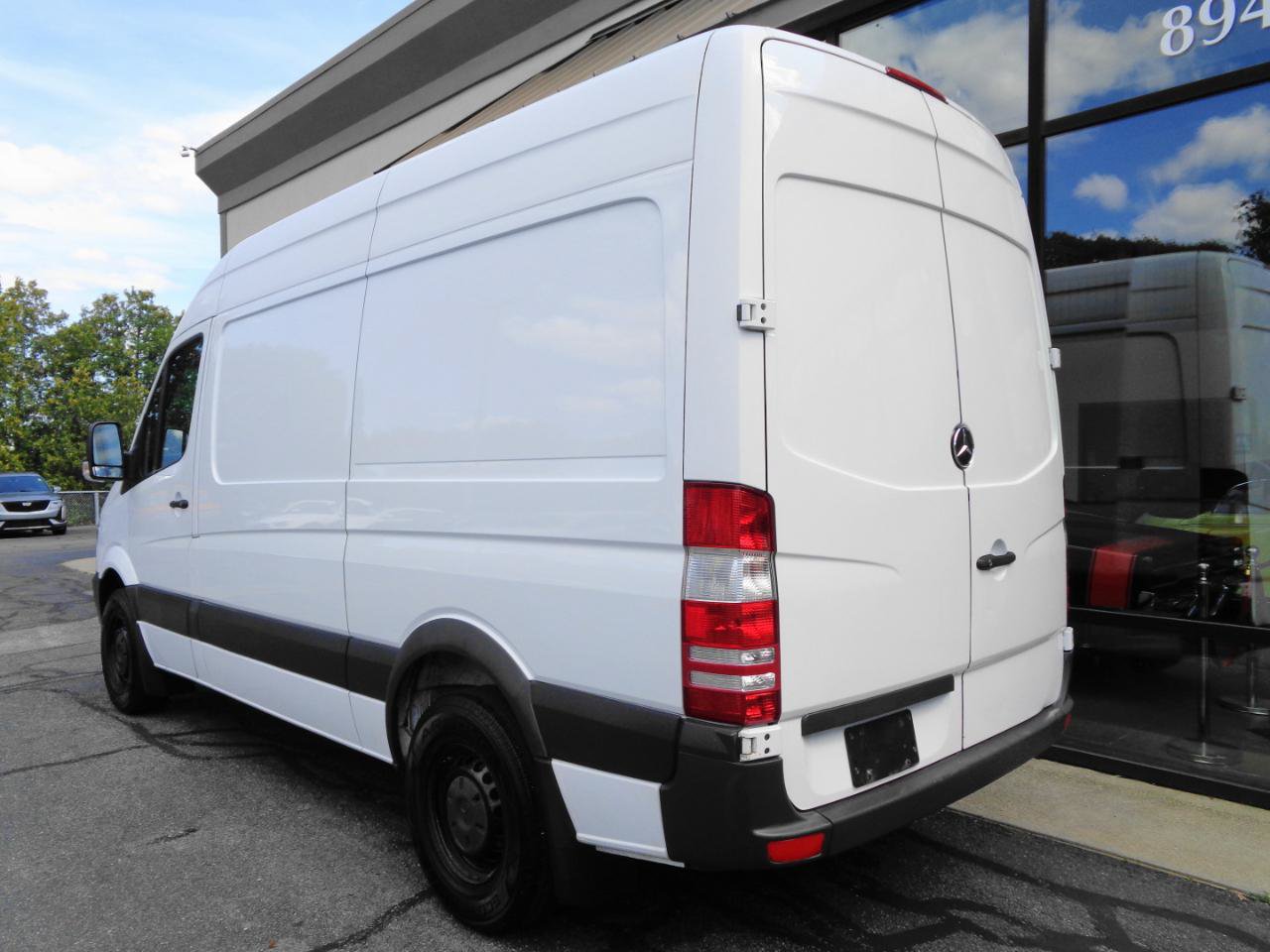 Used 2016 Mercedes-Benz Sprinter 2500 image 7