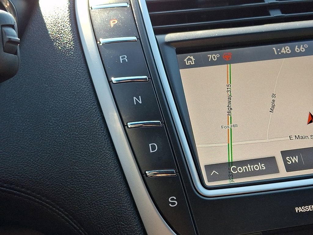 Certified 2020 Lincoln Nautilus Reserve image 15