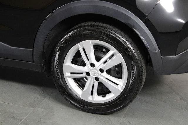 Certified 2023 Nissan Kicks S FWD image 15