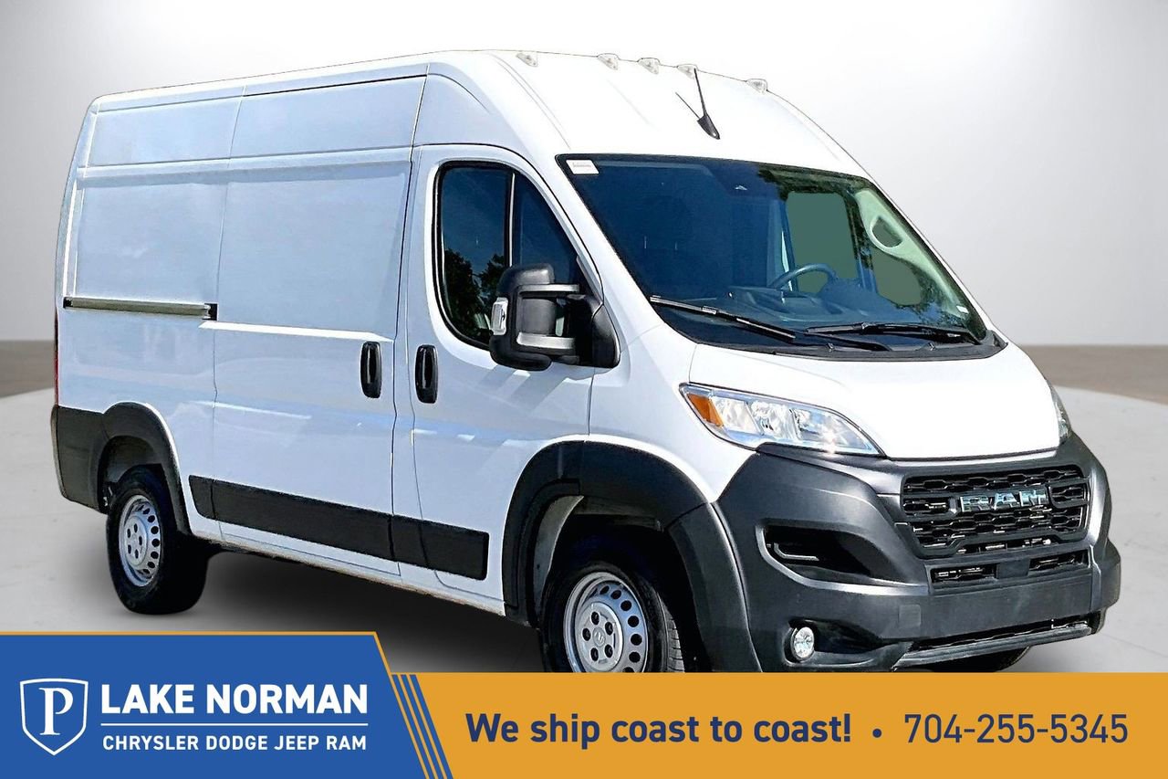 Used 2025 RAM ProMaster 2500 w/ Convenience Group FWD image 1