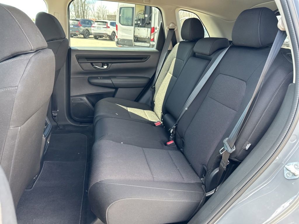 Used 2025 Honda CR-V LX image 14