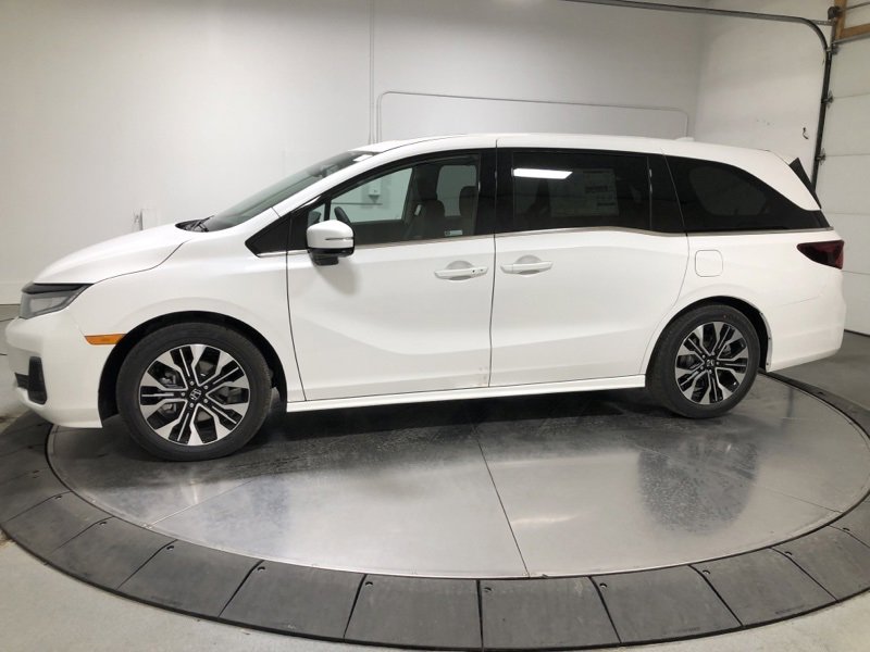 New 2026 Honda Odyssey Elite image 4