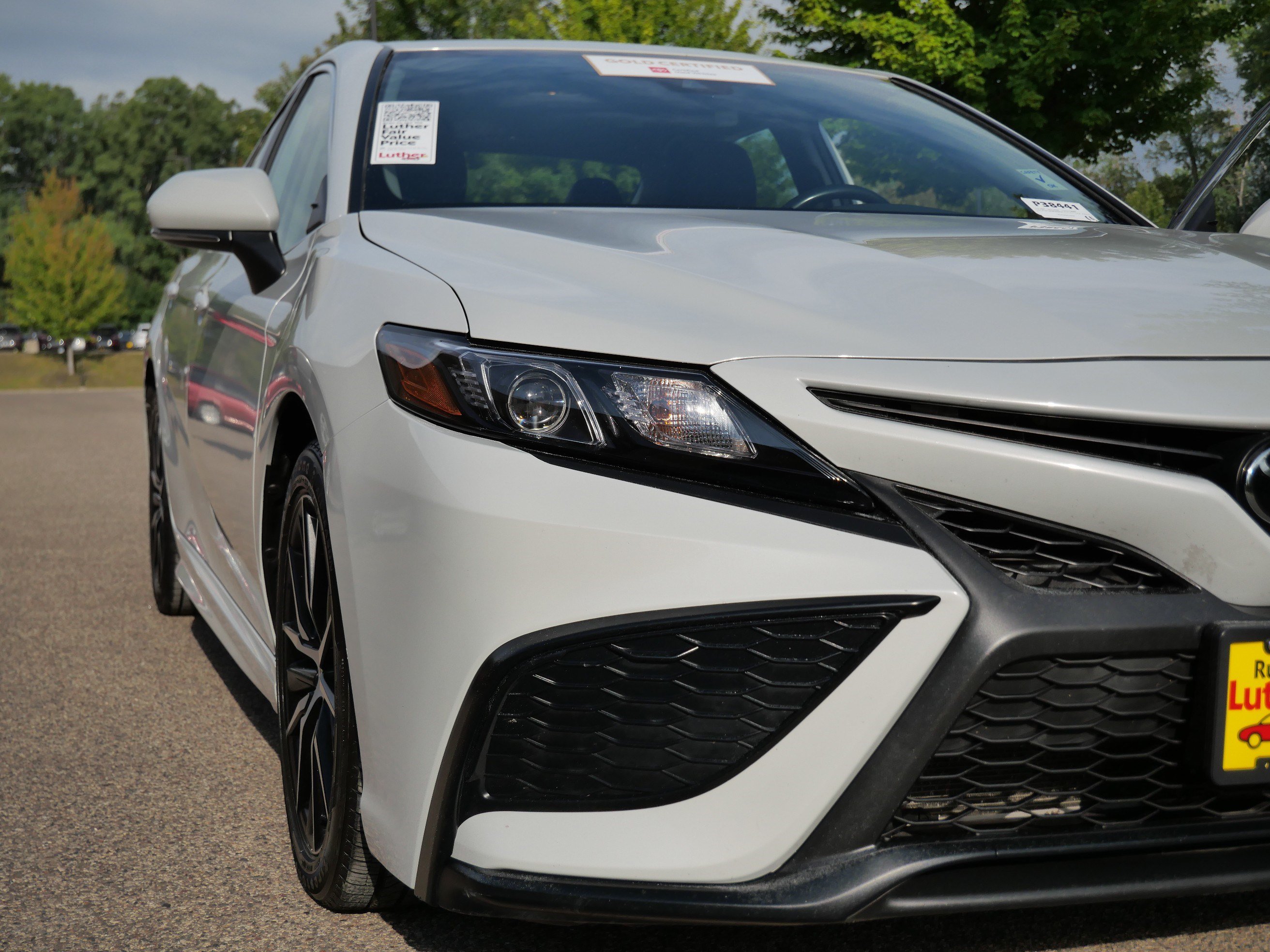 Certified 2024 Toyota Camry SE FWD image 17