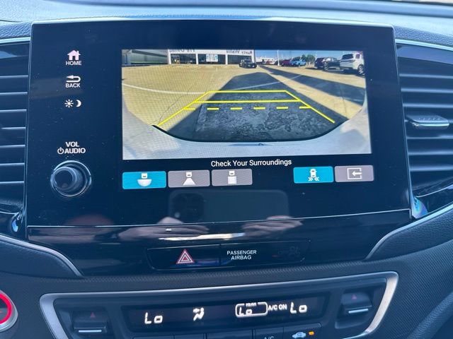 Used 2023 Honda Passport TrailSport image 22