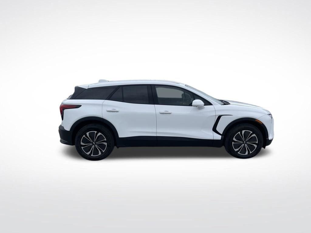 Used 2024 Chevrolet Blazer EV LT image 6