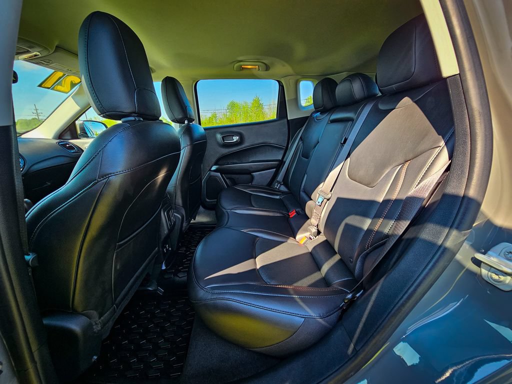 Certified 2021 Jeep Compass Limited AWD/4WD image 31