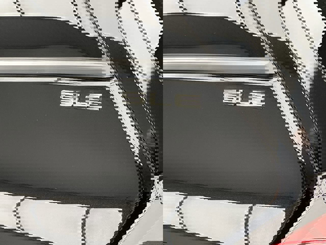 Used 2021 GMC Terrain SLE w/ Driver Convenience Package image 32