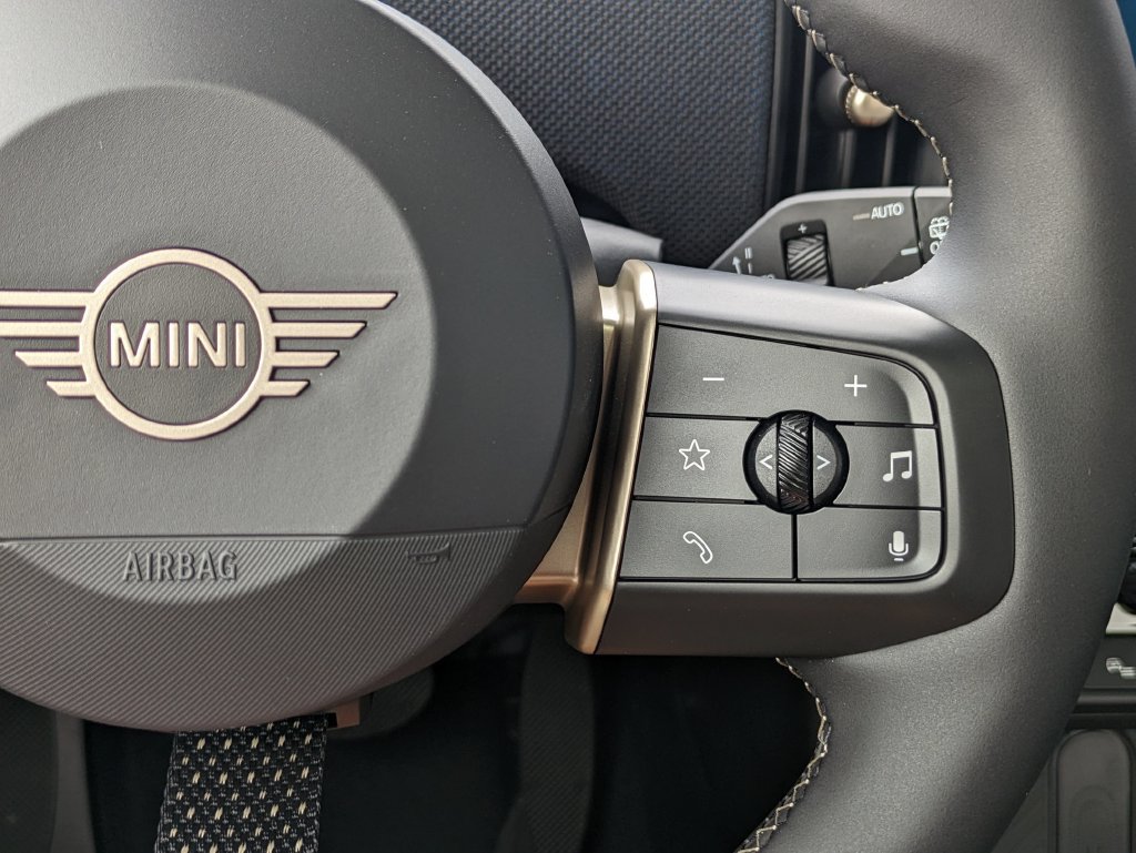 New 2026 MINI Cooper S FWD image 19