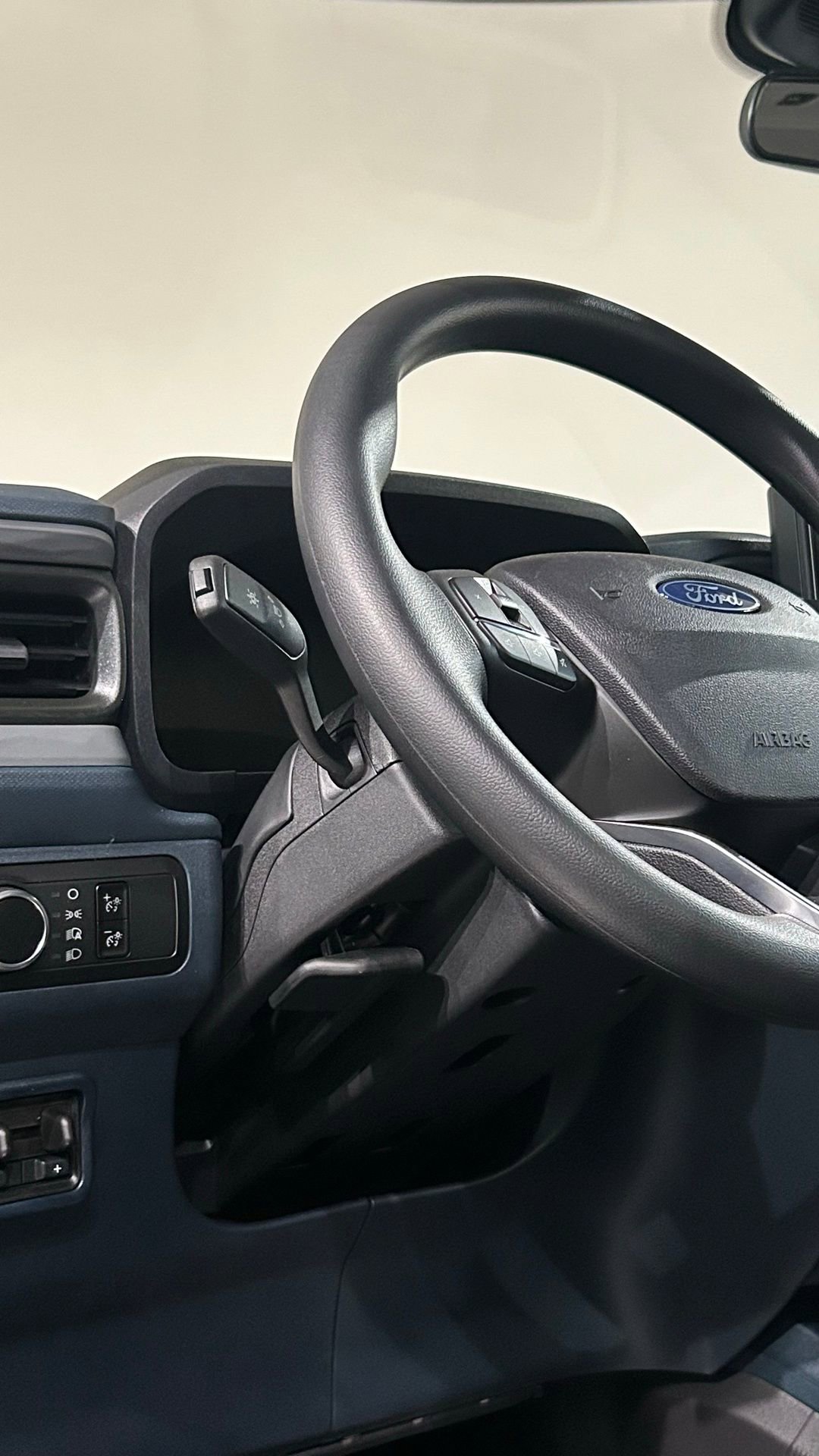 New 2026 Ford Maverick XLT image 38