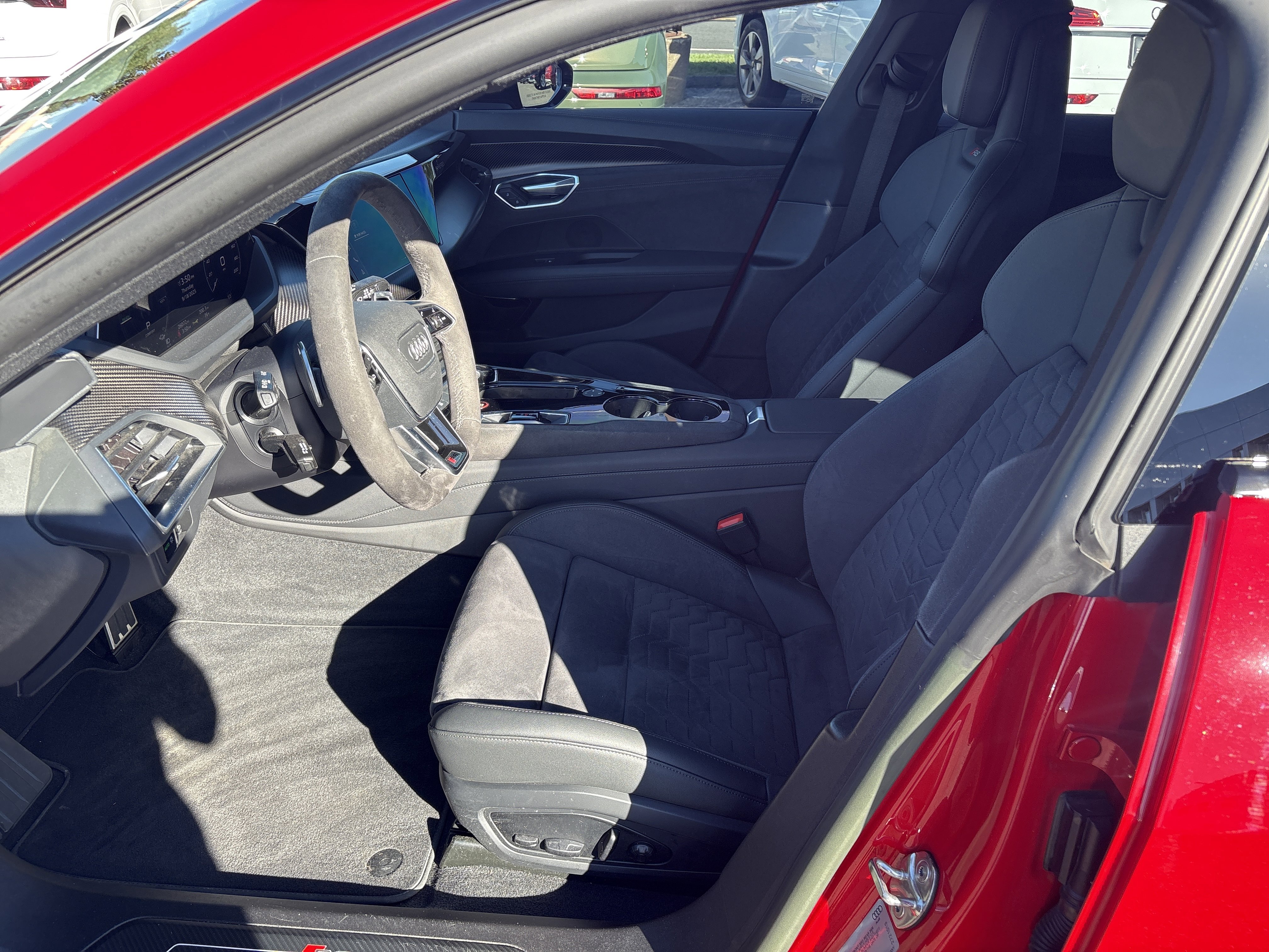 Certified 2023 Audi RS e-tron GT w/ Carbon Performance Package image 6