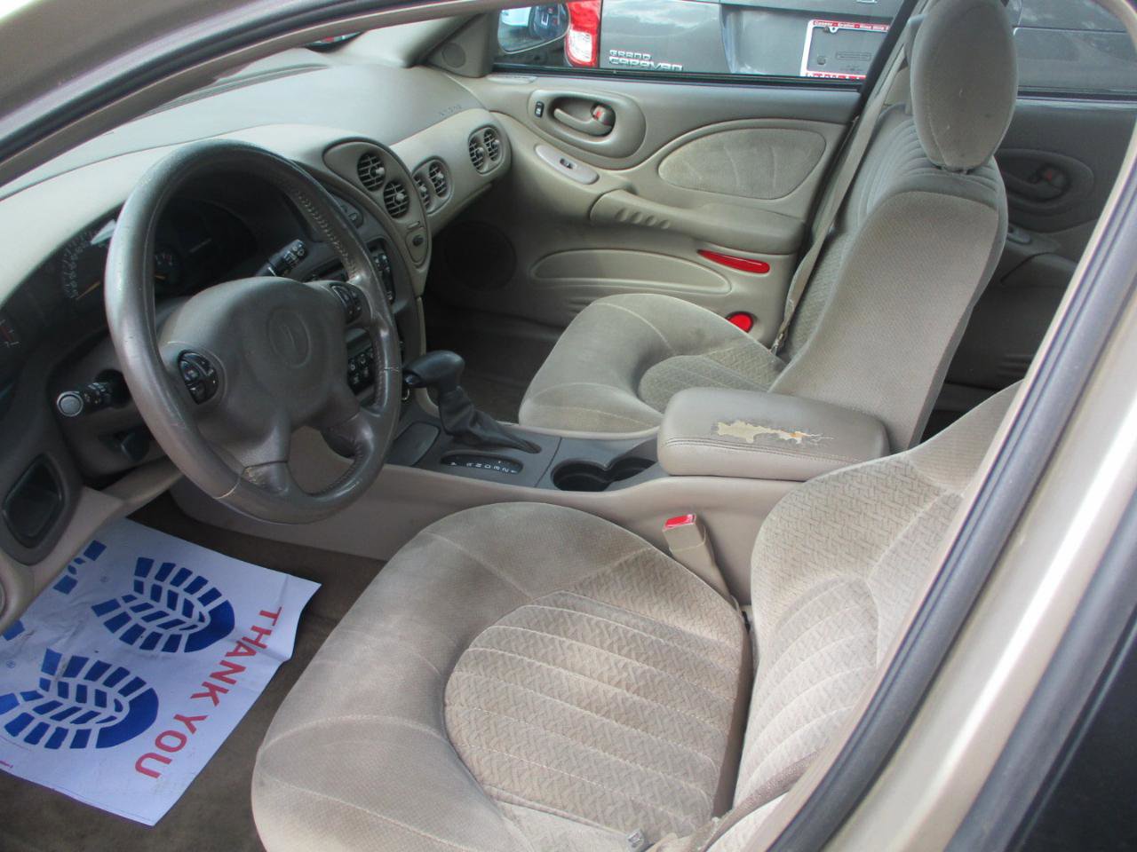 Used 2005 Pontiac Bonneville SLE FWD image 10