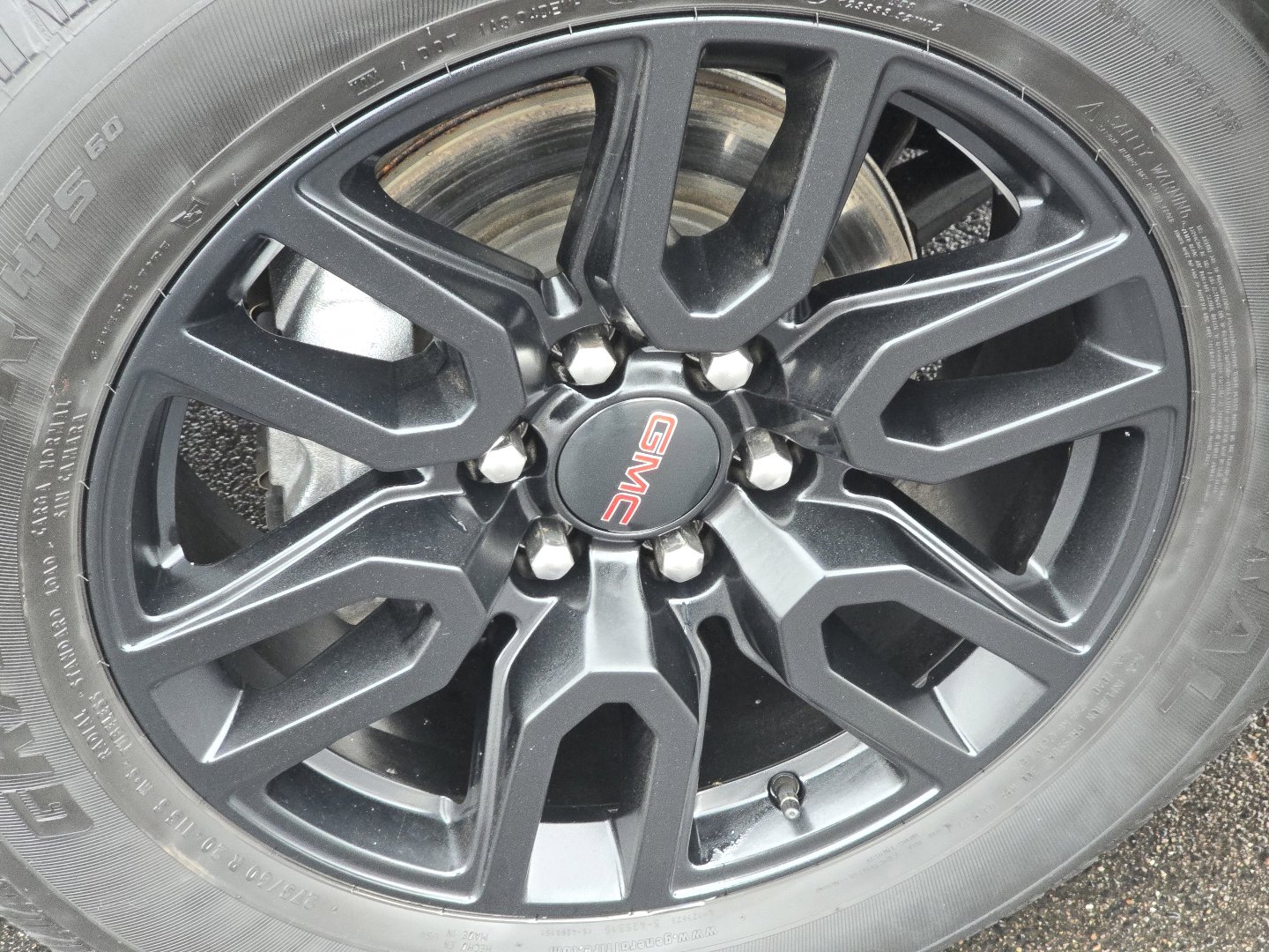 Used 2024 GMC Sierra 1500 Elevation image 15