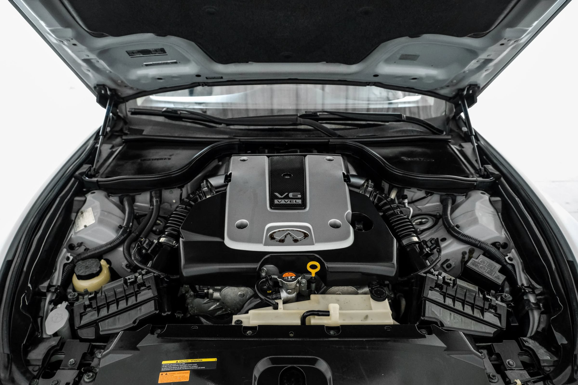 Used 2009 INFINITI G37 Convertible w/ Premium Pkg RWD image 41