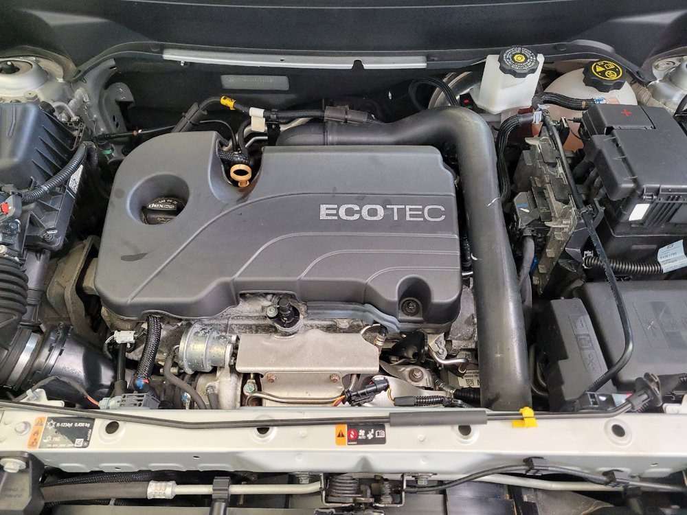 Used 2021 Chevrolet Equinox LT FWD image 30