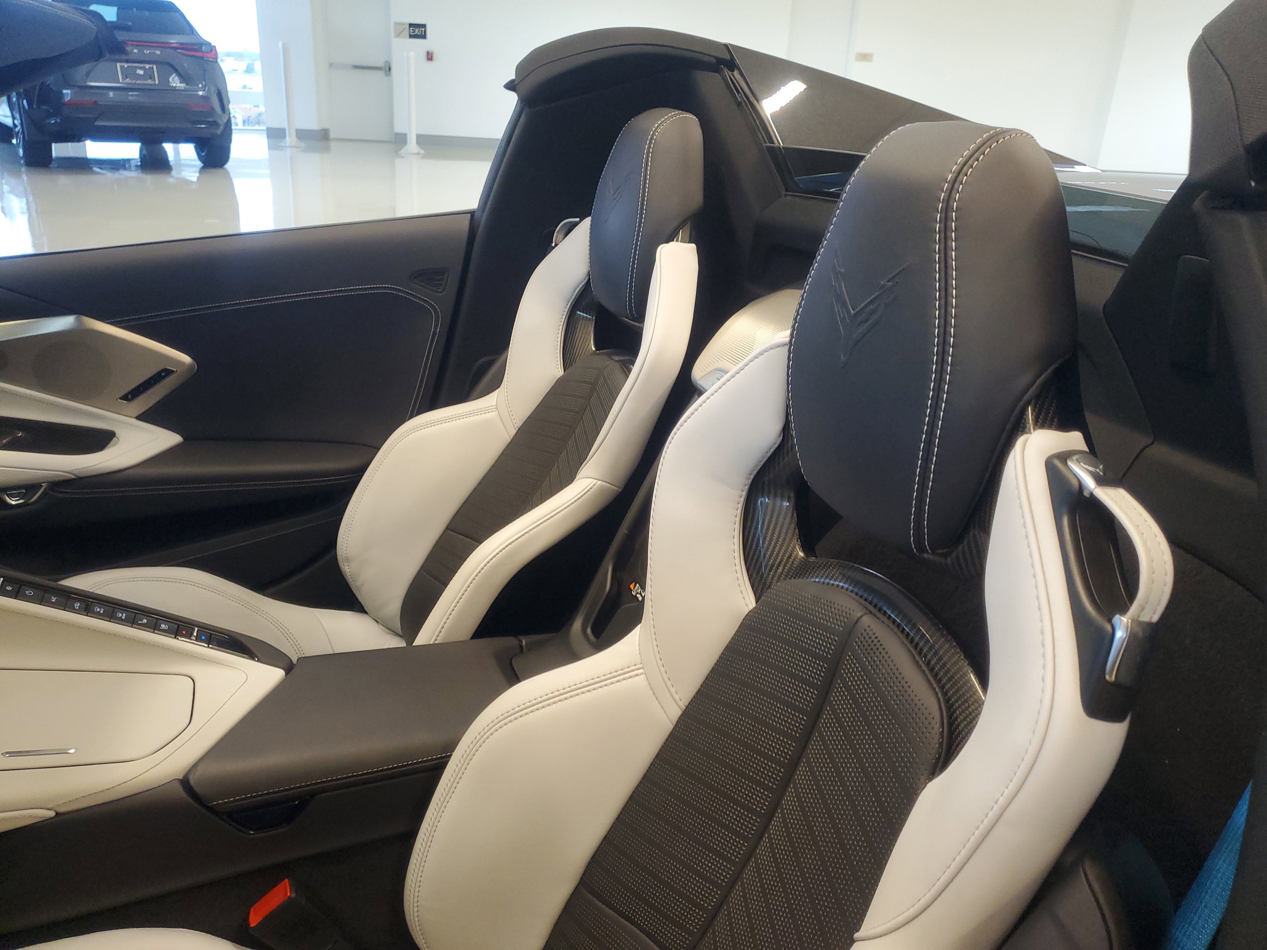 Used 2022 Chevrolet Corvette Stingray Preferred Conv image 17