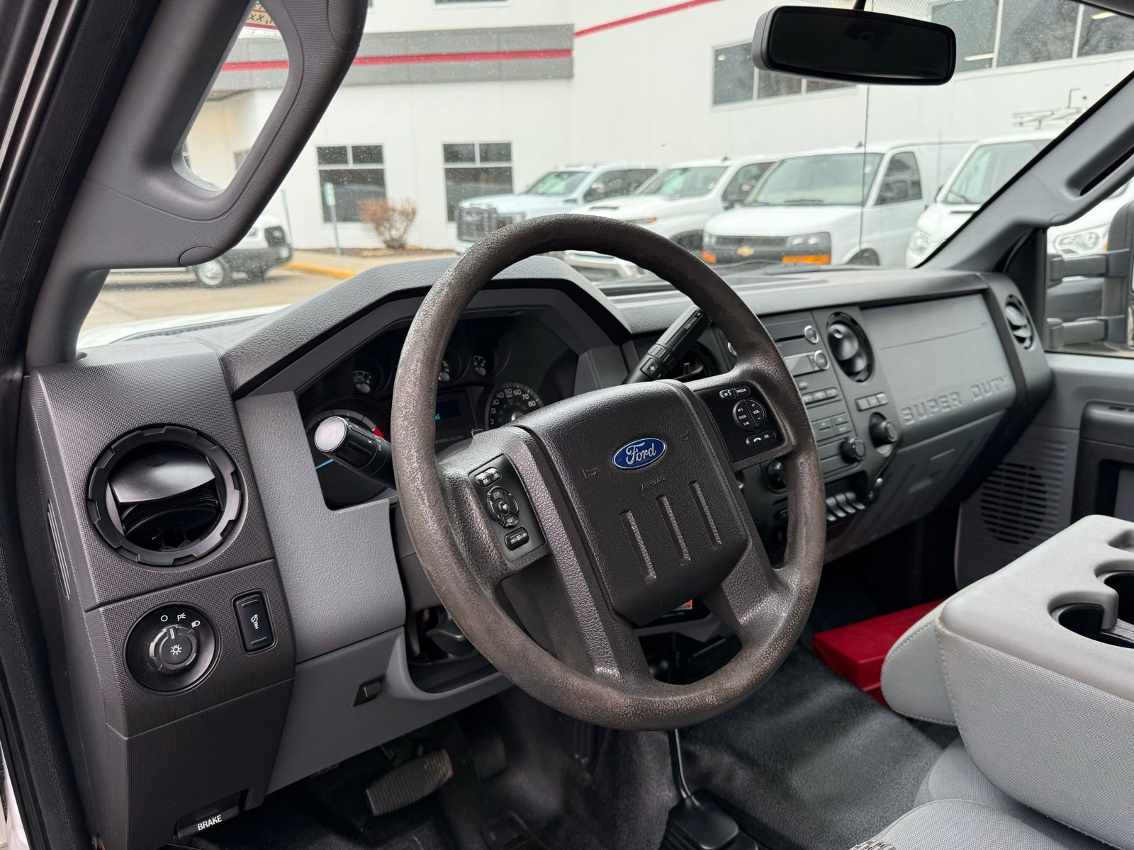 Used 2016 Ford F550 4x4 Regular Cab Super Duty image 4