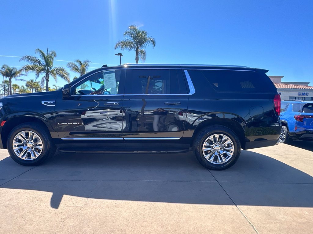 Used 2024 GMC Yukon XL Denali AWD/4WD image 8