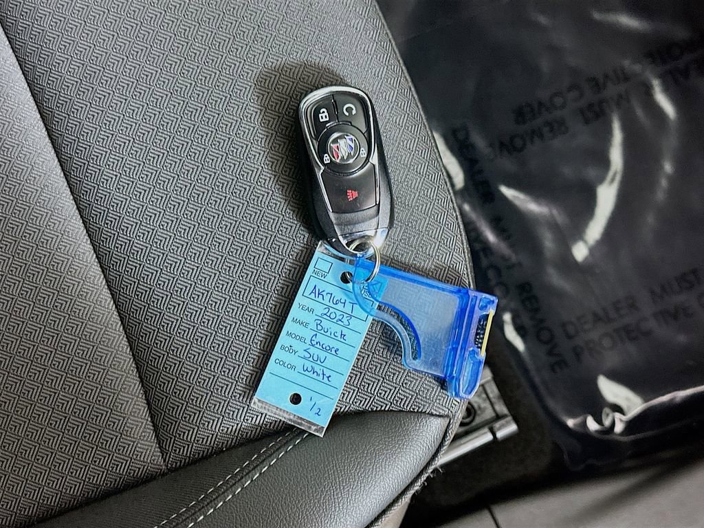 Used 2023 Buick Encore GX Select image 34