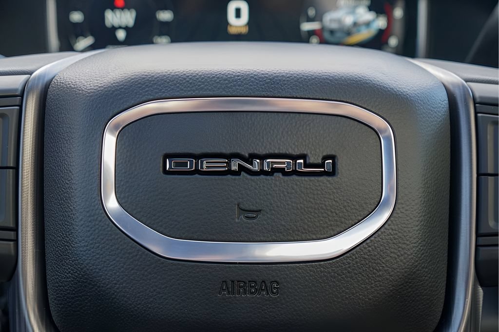 Used 2024 GMC Sierra 2500 Denali Ultimate w/ Max Trailering Package AWD/4WD image 13
