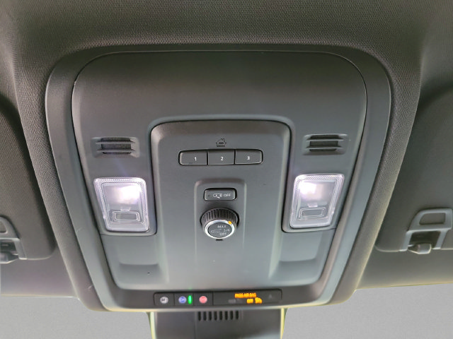 Used 2024 Chevrolet Tahoe LT AWD/4WD image 31
