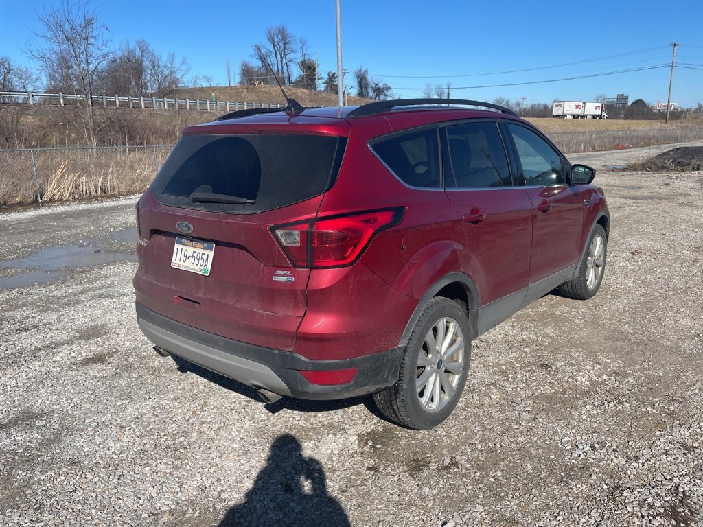 Used 2019 Ford Escape SEL image 5