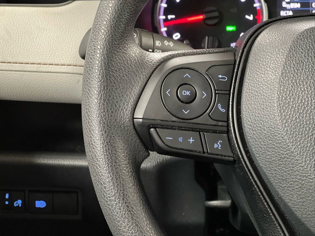 Used 2019 Toyota RAV4 XLE w/ All Weather Liner Package AWD/4WD image 33