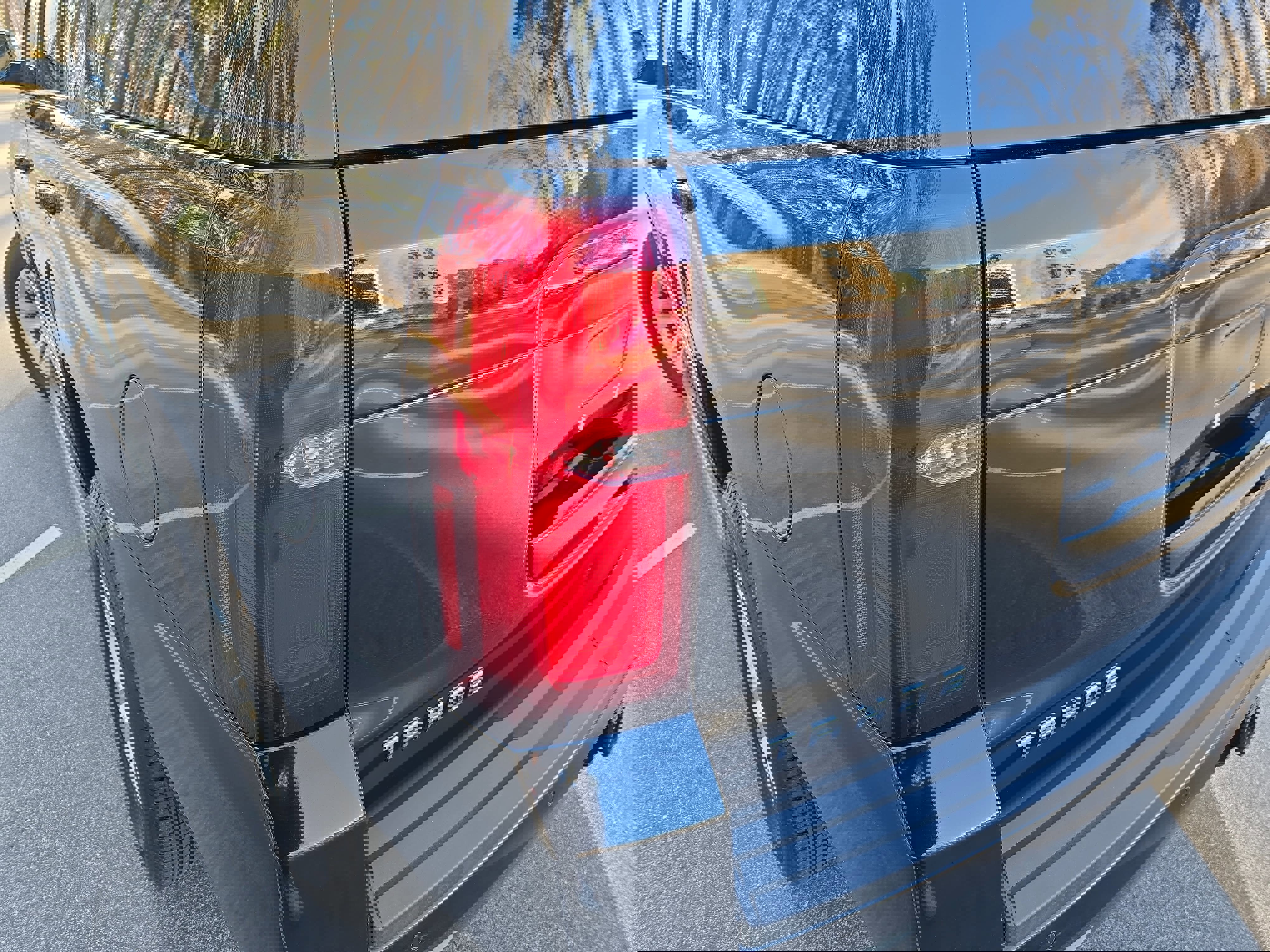 Used 2019 Chevrolet Tahoe LT image 37