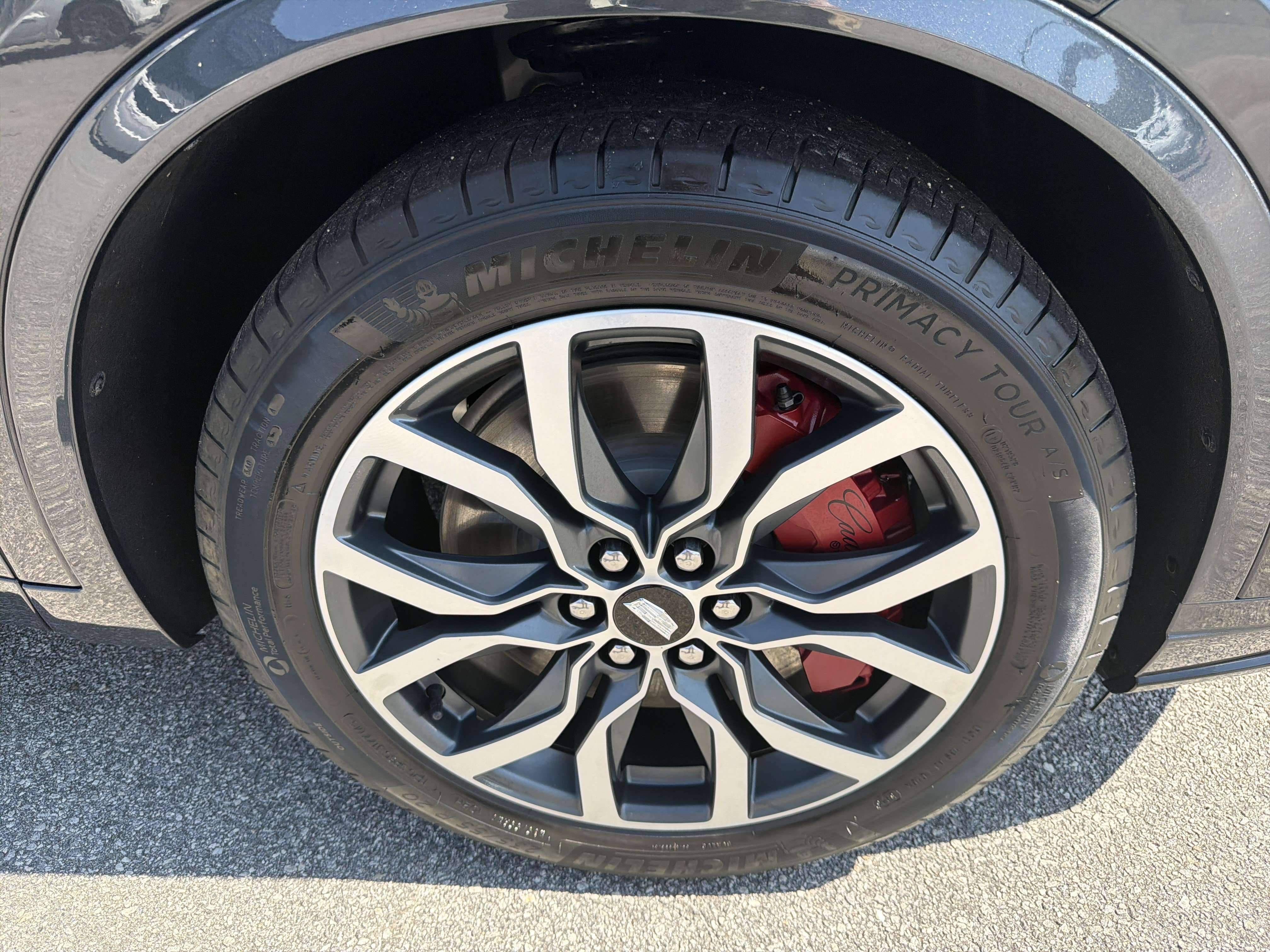 Used 2023 Cadillac XT6 Sport w/ Technology Package AWD/4WD image 13