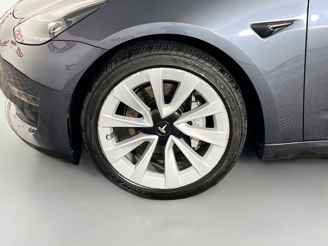 Used 2022 Tesla Model 3 image 10