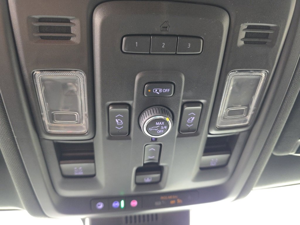 Used 2023 Chevrolet Tahoe High Country image 28