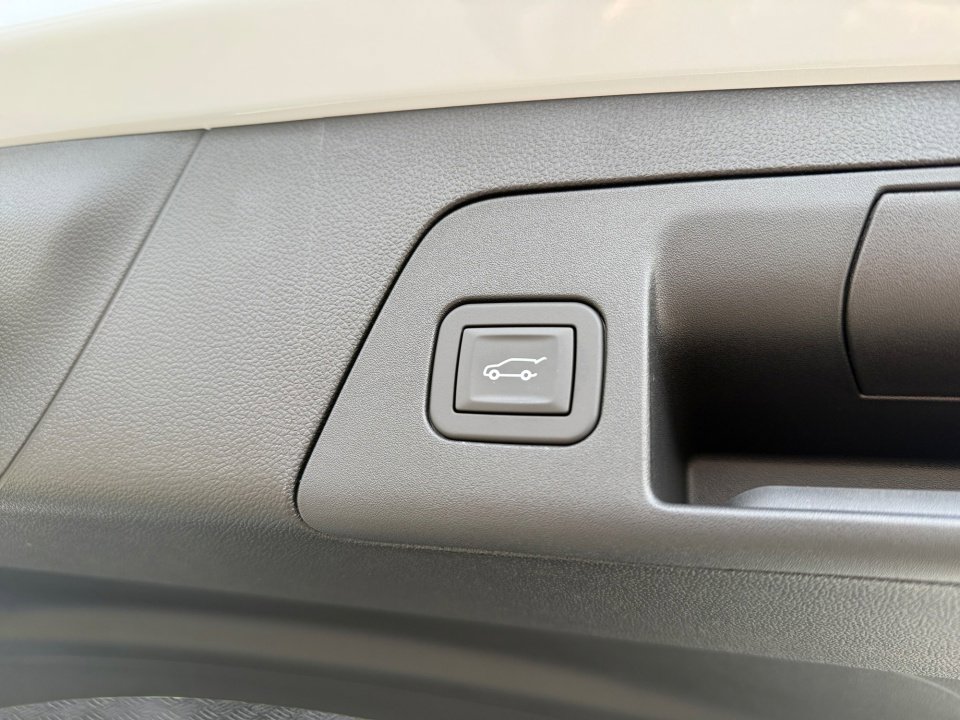 New 2026 Buick Envision Sport Touring image 10