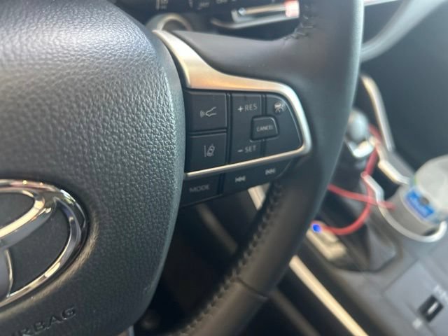 Used 2026 Toyota Highlander XLE AWD/4WD image 30