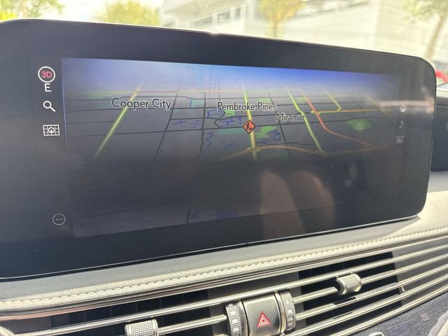 Certified 2021 Lexus LS 500 w/ Interior Upgrade Package image 18